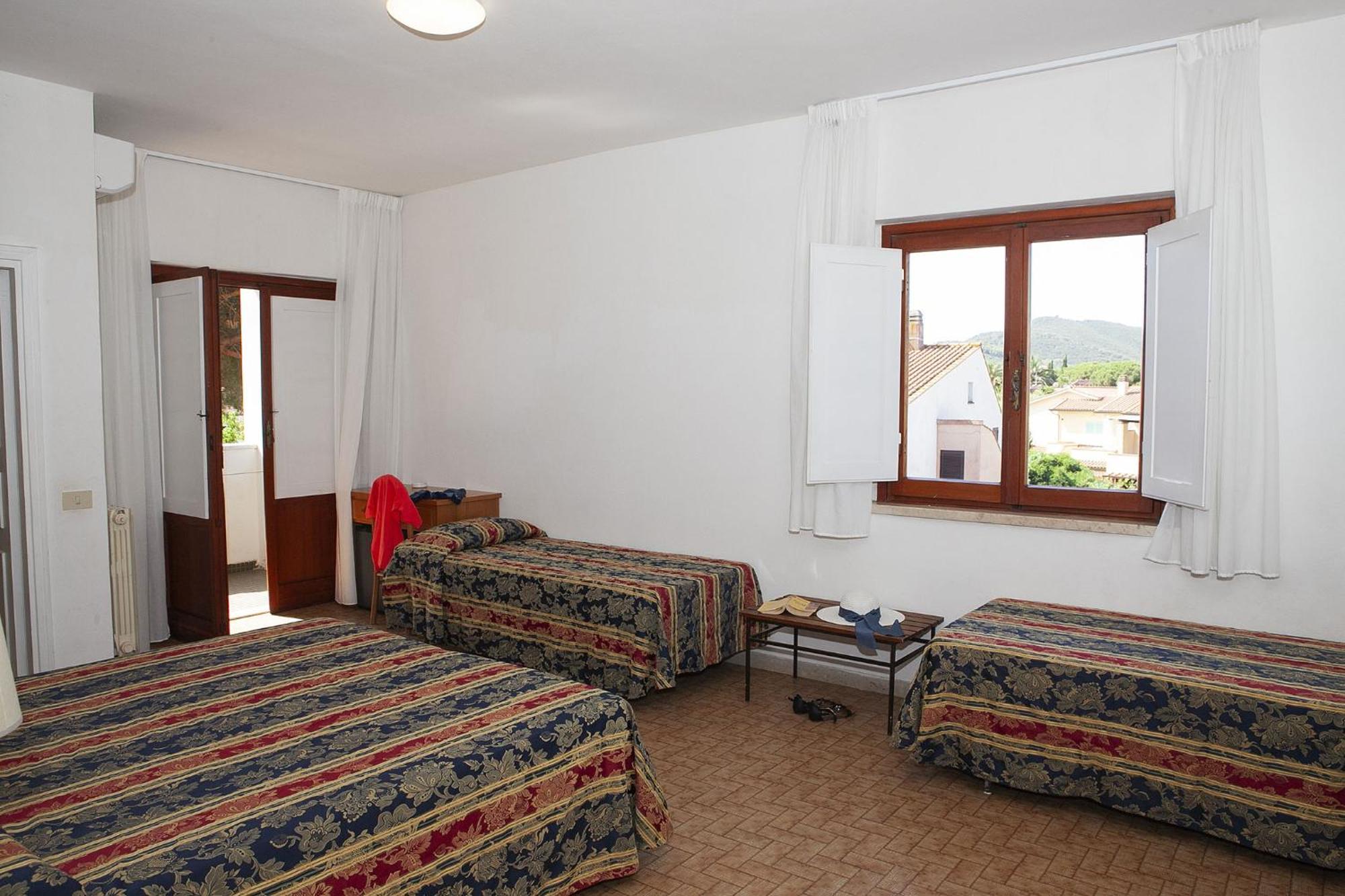 Hotel Santa Caterina Marina di Campo Exterior photo